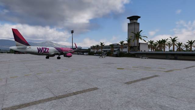 Airport Split XP