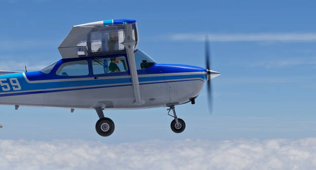 Thranda Design Cessna 172M DGS Series